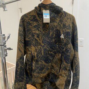 Nike Men’s Medium ACG Therma-FIT ‘Wolf Tree’ Hazel Pullover Hoodie New